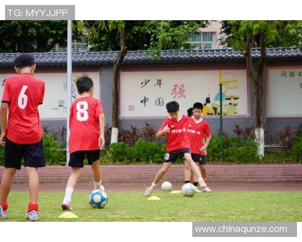 足球学院助力青少年成长培养未来足球明星的摇篮与平台